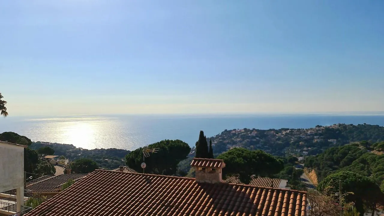 Villa Majestic Lloret de Mar 0*,  Spain